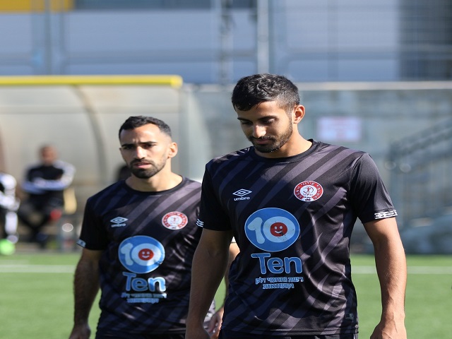 קיוו לחזור לנצח. שחקני בקה (דאפר מאחמיד)