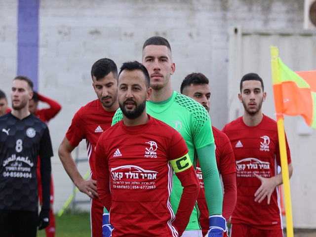 ממועמדים לירידה למועמדים לגיטימים לפלייאוף. שחקני הפועל בועיינה (דאפר מאחמיד)