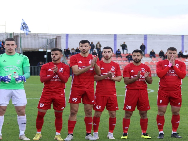 ראויים לכפיים. שחקני הפועל בועיינה (דאפר מאחמיד)