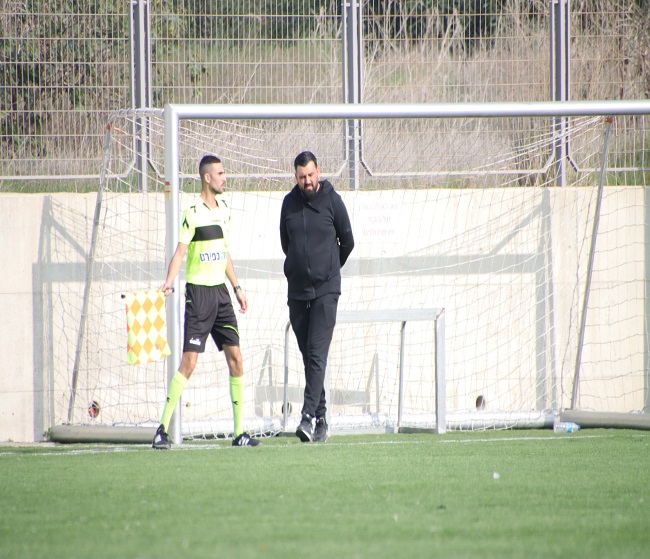 אובד עצות. רומן זולו (בן מלניק)