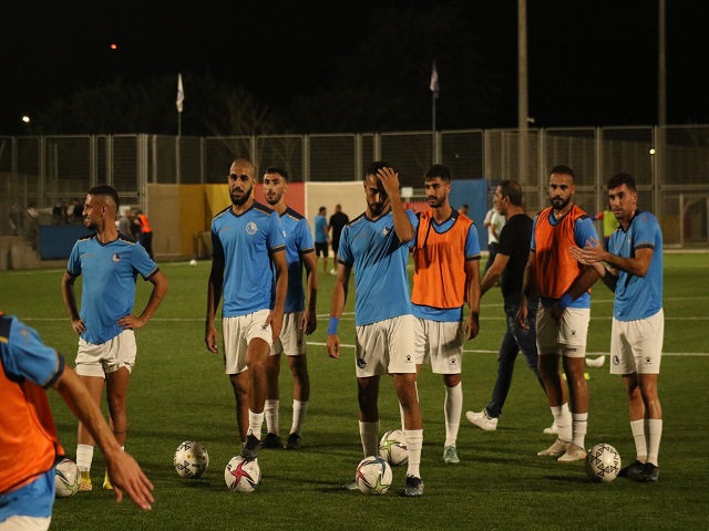 כבר היו בדרך לניצחון. שחקני נשר (דאפר מאחמיד)