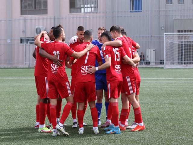 להיות או לחדול, אין באמצע. שחקני קלנסוואה (דאפר מאחמיד)