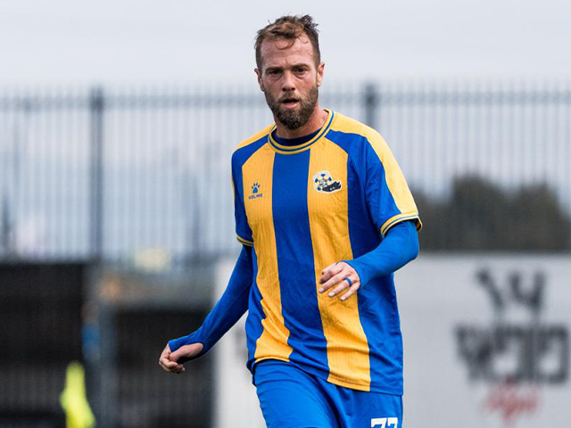 שחקן הסיבוב. מסיקה (טים נודלמן)