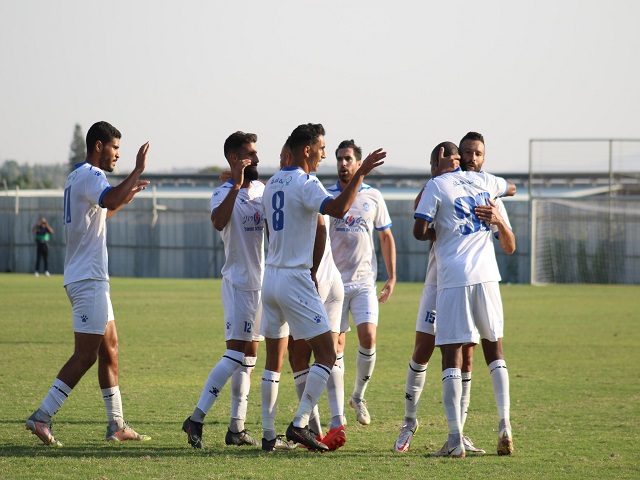 ניצחון גדול. שחקני שפרעם (דאפר מאחמיד)